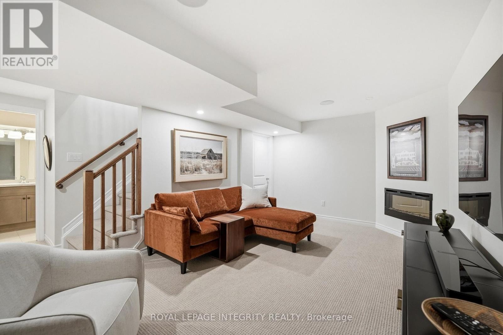 












834 TEWIN CIRCLE

,
Ottawa,




Ontario
K4A1K2

