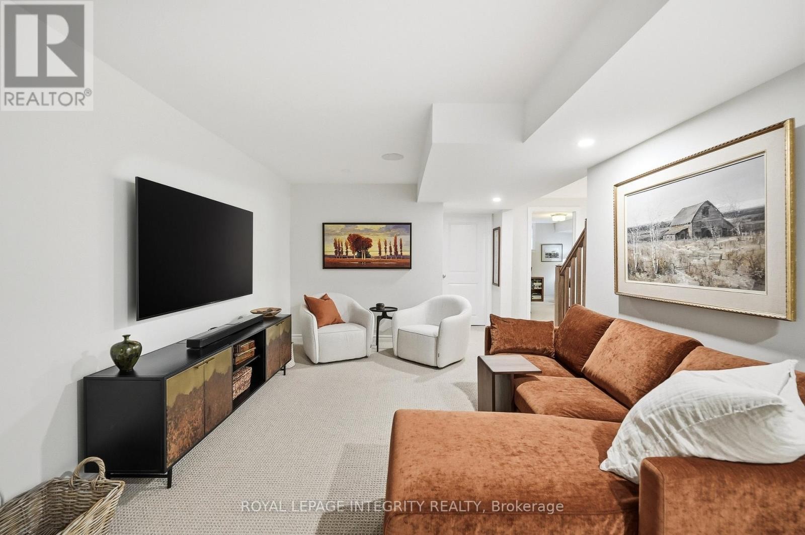 












834 TEWIN CIRCLE

,
Ottawa,




Ontario
K4A1K2

