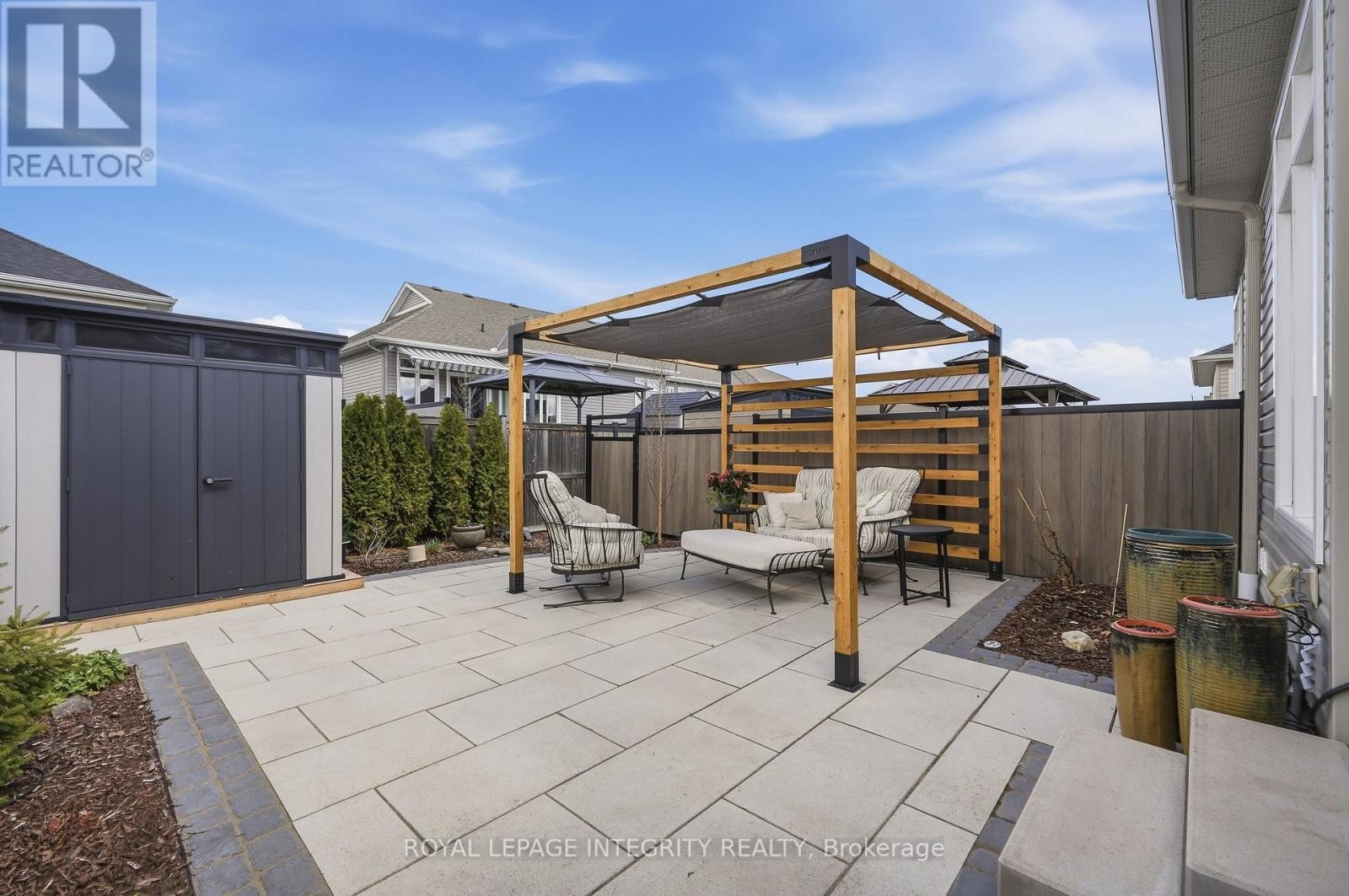 












834 TEWIN CIRCLE

,
Ottawa,




Ontario
K4A1K2


