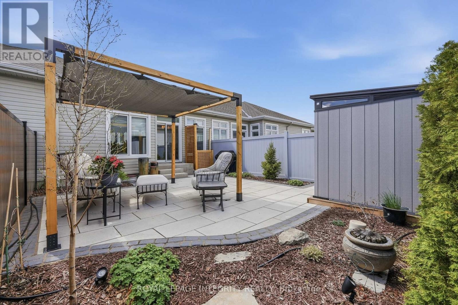 












834 TEWIN CIRCLE

,
Ottawa,




Ontario
K4A1K2

