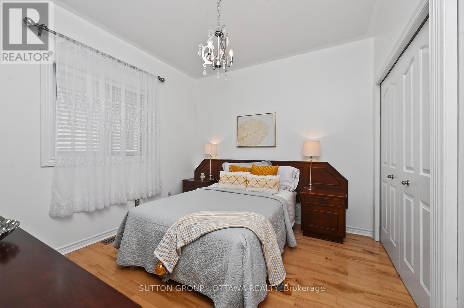 












4070 CANYON WALK DRIVE

,
Ottawa,




Ontario
K1V1W4

