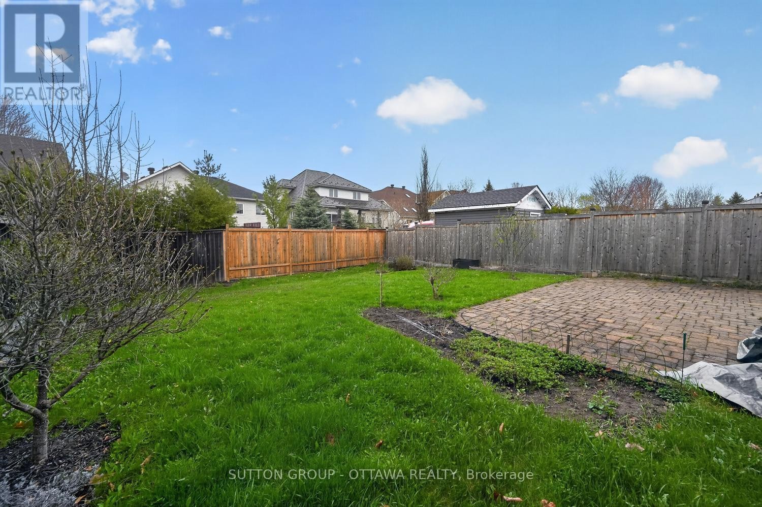 












4070 CANYON WALK DRIVE

,
Ottawa,




Ontario
K1V1W4

