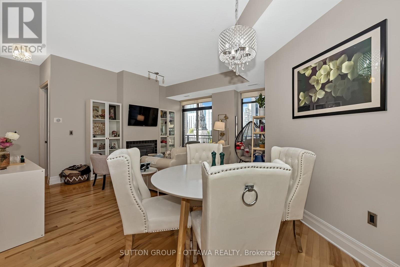 












903 - 375 LISGAR STREET

,
Ottawa,




Ontario
K2P0E3

