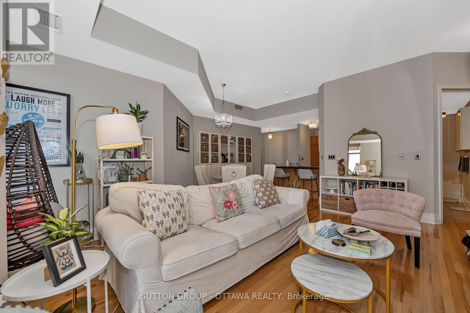 












903 - 375 LISGAR STREET

,
Ottawa,




Ontario
K2P0E3

