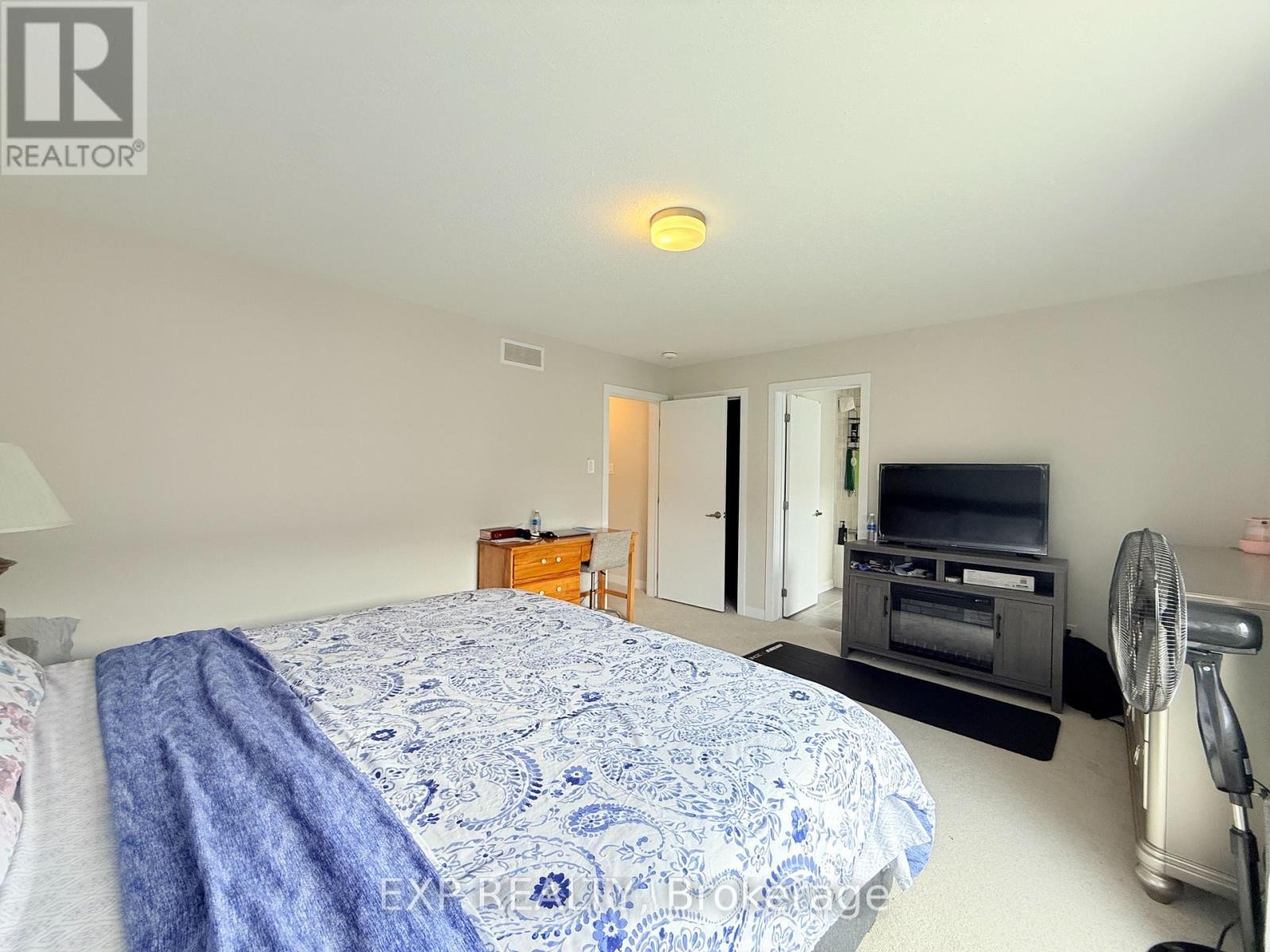 












51 PIZZICATO STREET

,
Ottawa,




Ontario
K1W0S4

