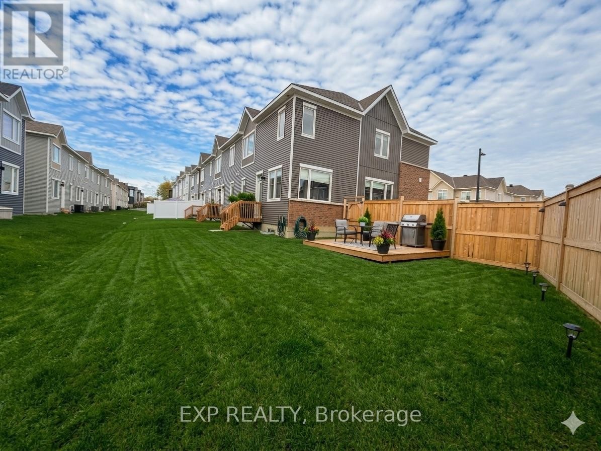 












51 PIZZICATO STREET

,
Ottawa,




Ontario
K1W0S4


