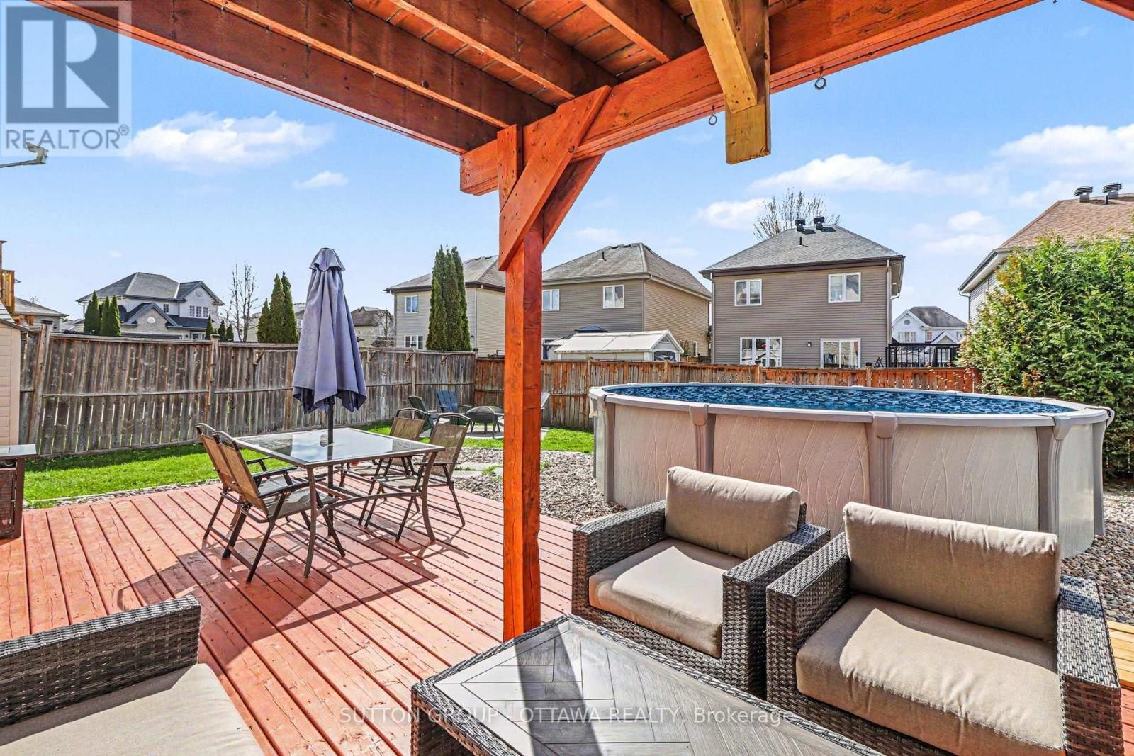 












405 CRYSTAL COURT

,
Clarence-Rockland,




Ontario
K4K0A1

