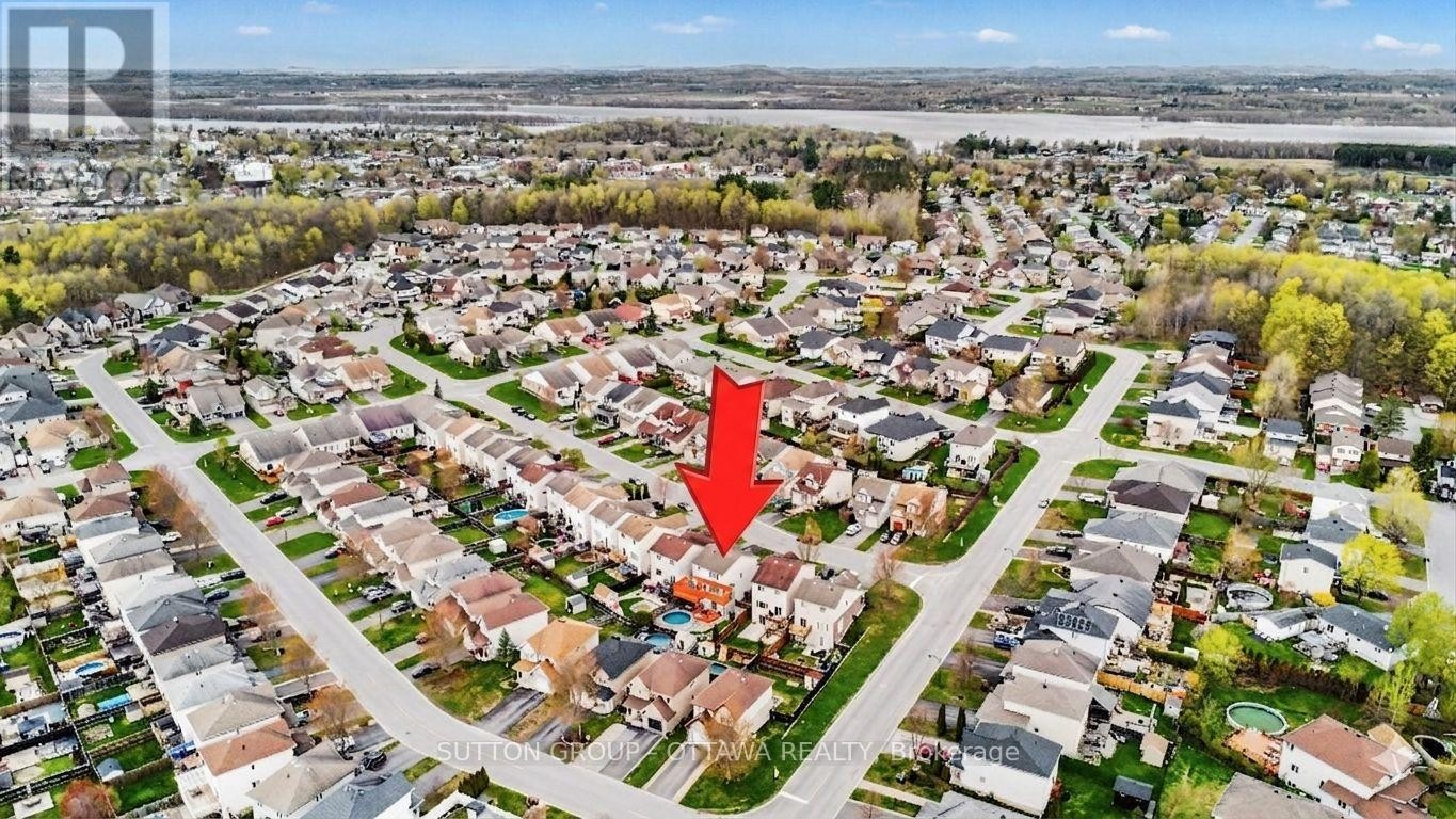 












405 CRYSTAL COURT

,
Clarence-Rockland,




Ontario
K4K0A1

