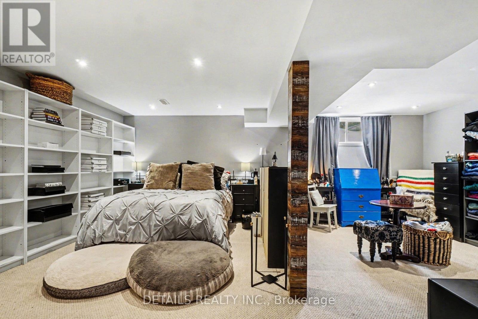 












212 SANDRA CRESCENT

,
Clarence-Rockland,




Ontario
K4K1R9

