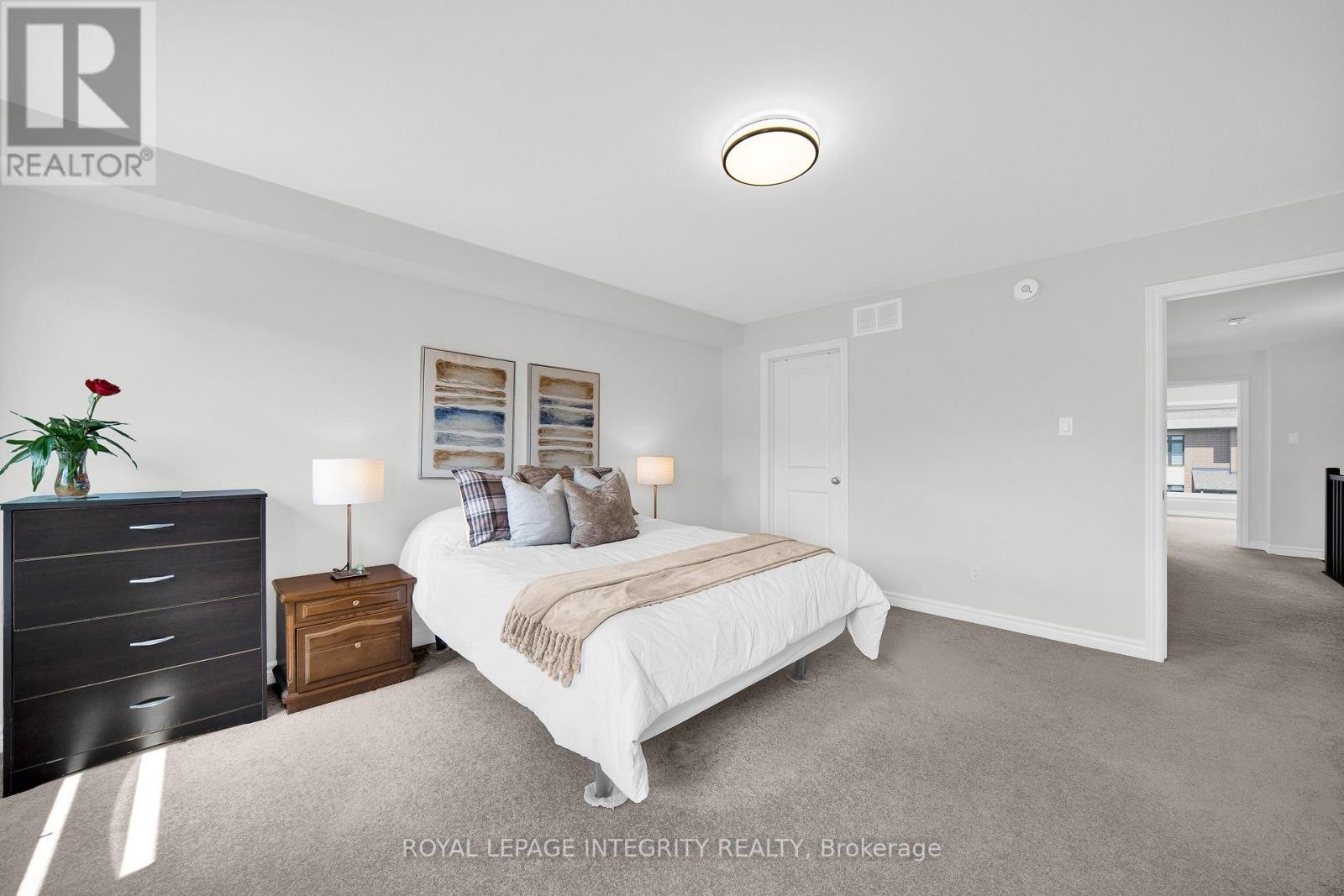 












353 CORNICE STREET

,
Ottawa,




Ontario
K1W0P8

