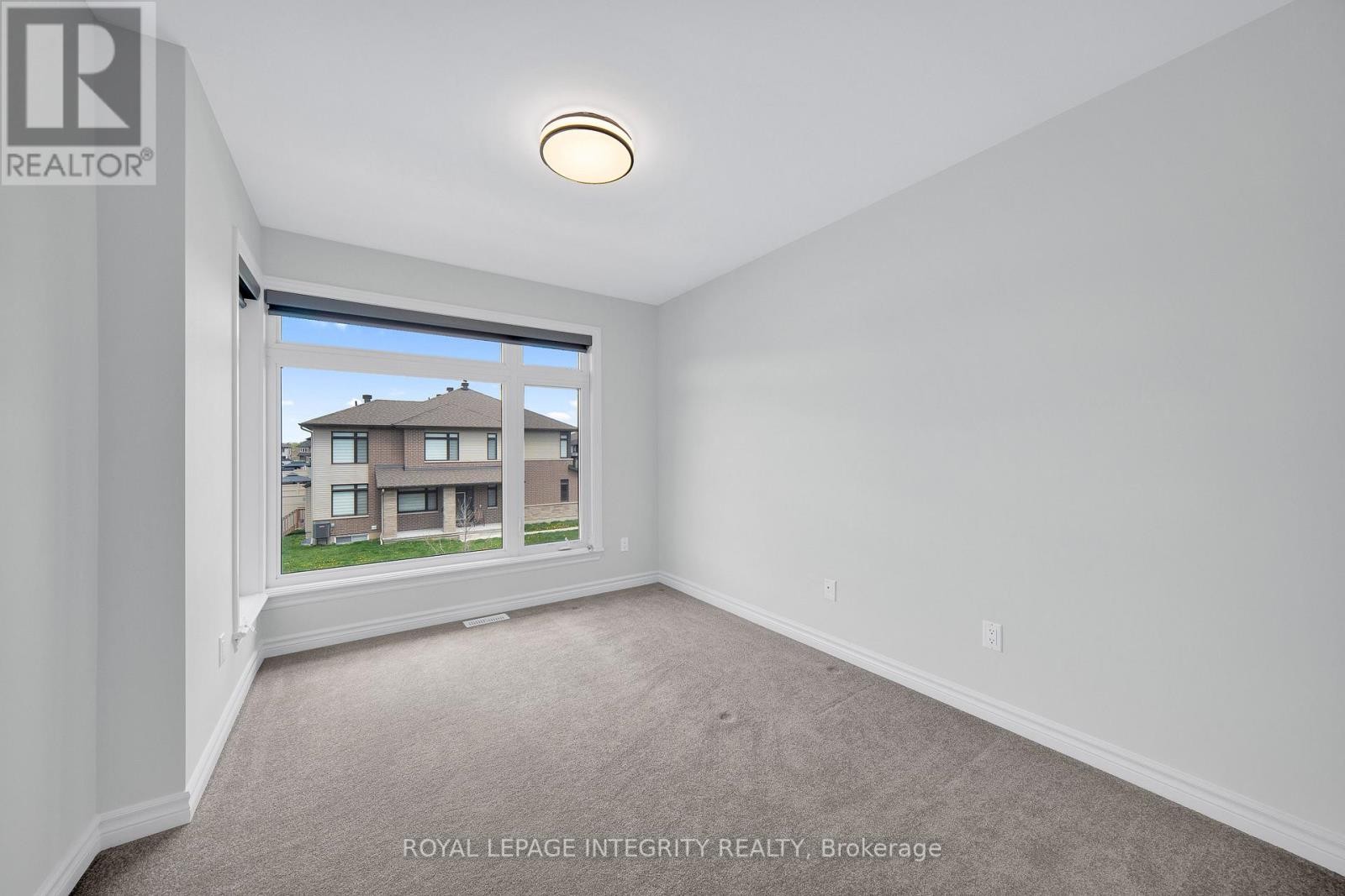 












353 CORNICE STREET

,
Ottawa,




Ontario
K1W0P8


