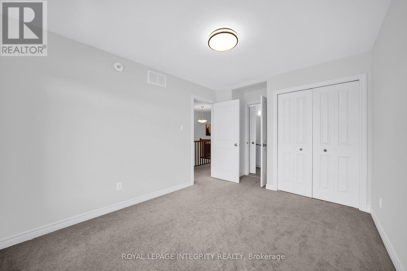 












353 CORNICE STREET

,
Ottawa,




Ontario
K1W0P8

