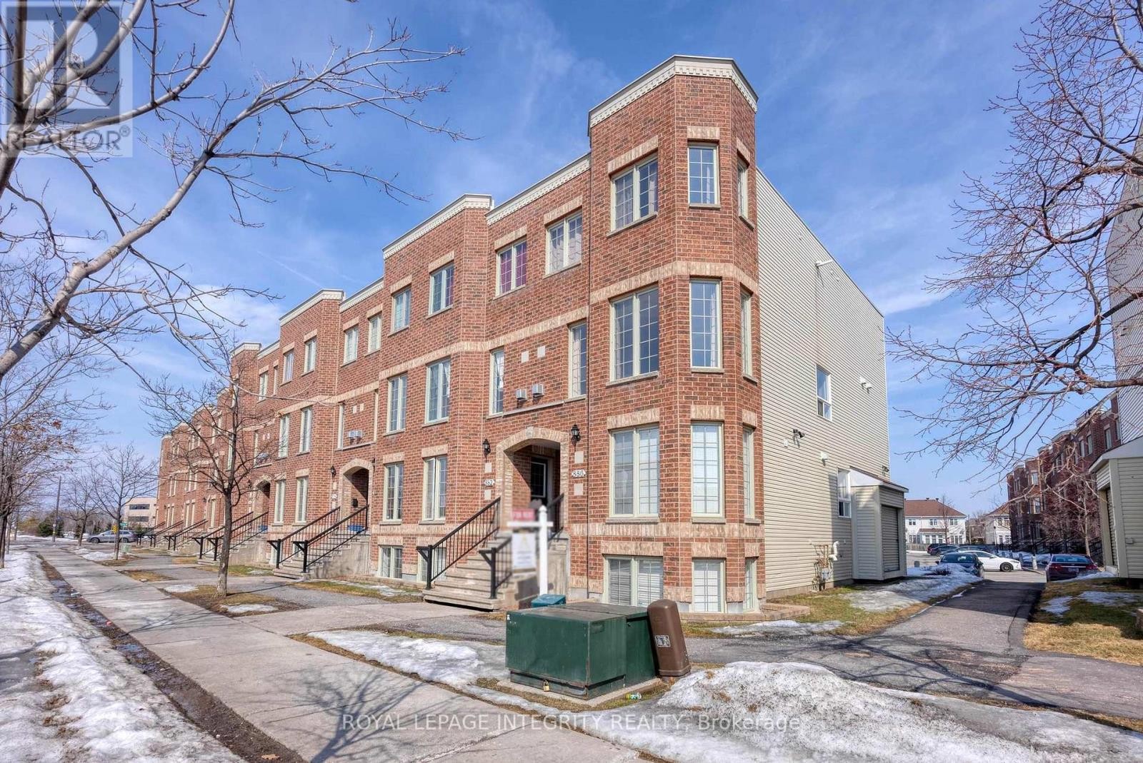 












888 LONGFIELDS DRIVE

,
Ottawa,




Ontario
K2J5K6

