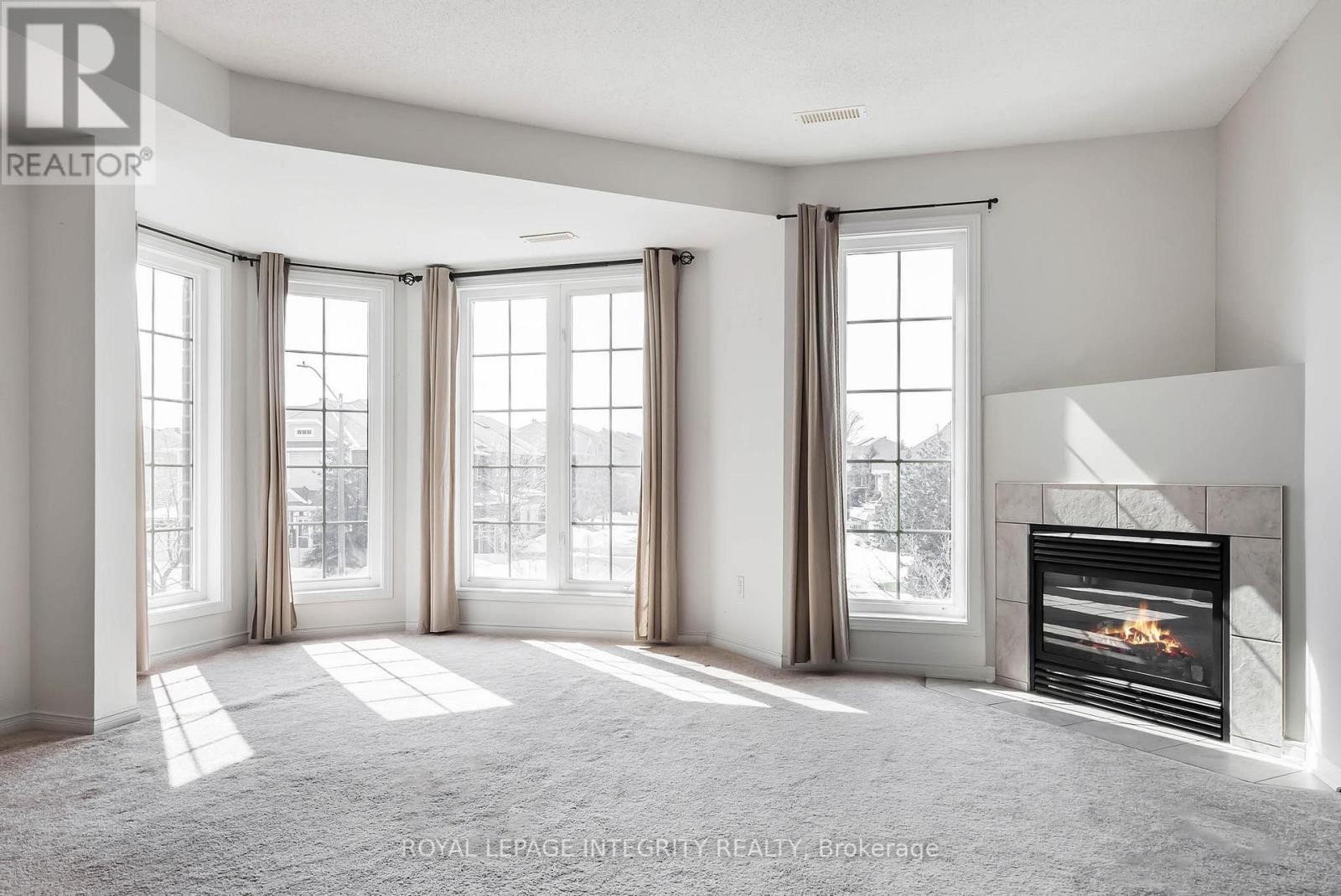 












888 LONGFIELDS DRIVE

,
Ottawa,




Ontario
K2J5K6

