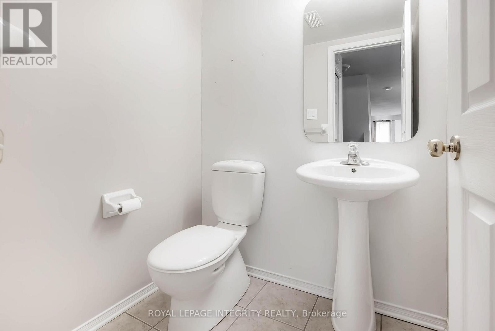 












888 LONGFIELDS DRIVE

,
Ottawa,




Ontario
K2J5K6


