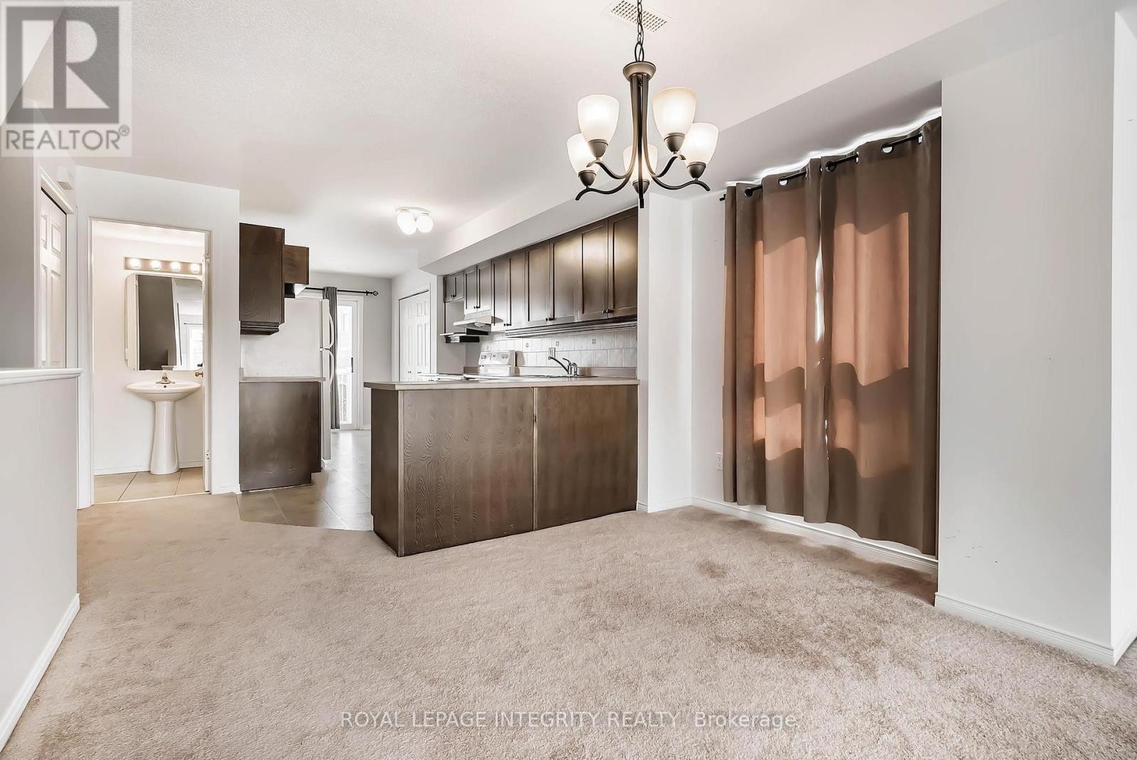 












888 LONGFIELDS DRIVE

,
Ottawa,




Ontario
K2J5K6

