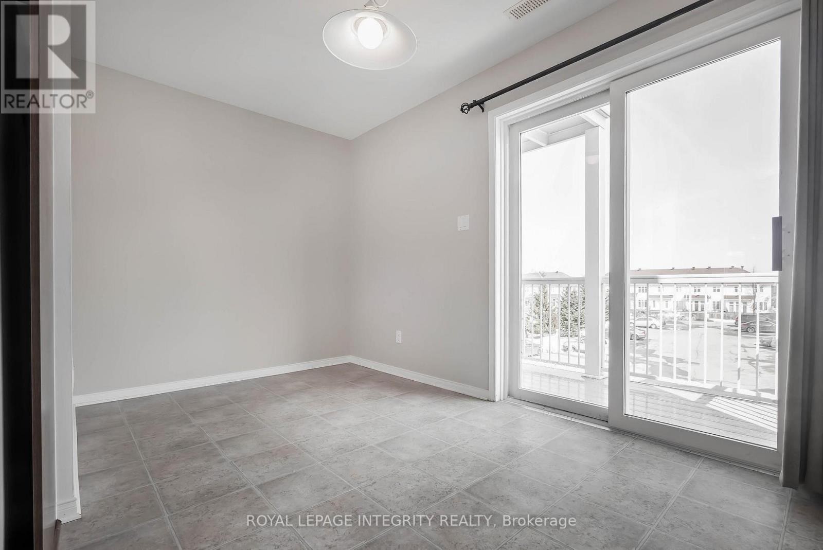 












888 LONGFIELDS DRIVE

,
Ottawa,




Ontario
K2J5K6

