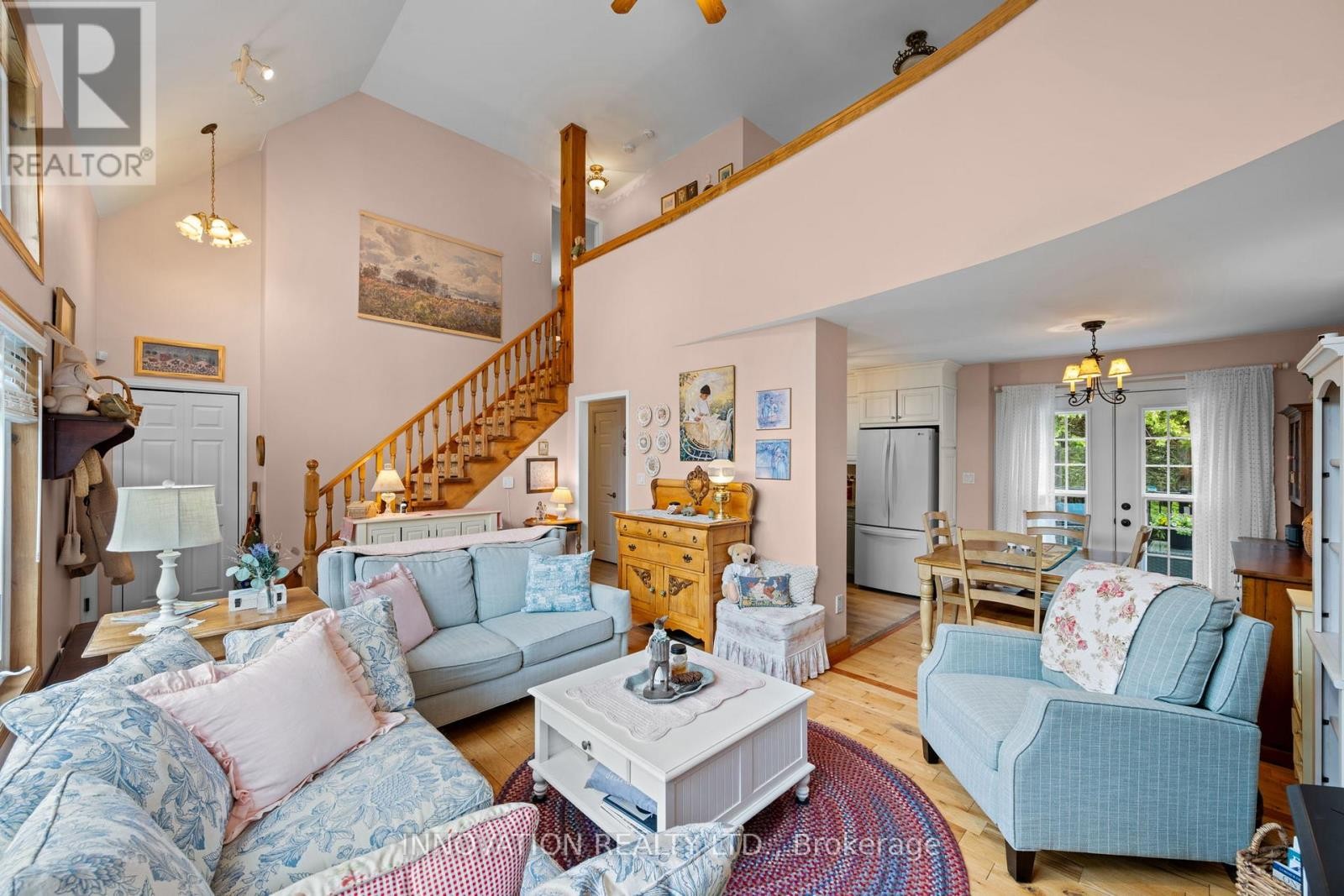 












208 DAVIS ROAD

,
North Grenville,




Ontario
K0G1N0

