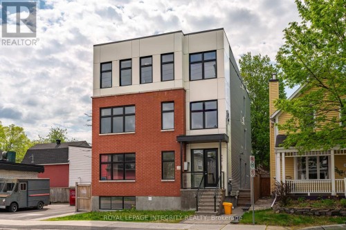 Featured Listing Photo 