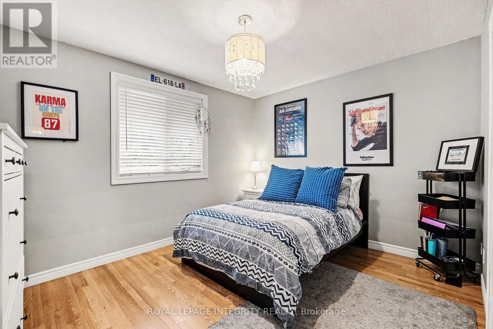 












1456 LEPAGE AVENUE

,
Ottawa,




Ontario
K1Z8C9

