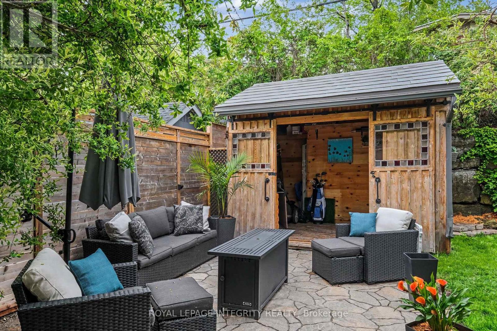 












1456 LEPAGE AVENUE

,
Ottawa,




Ontario
K1Z8C9

