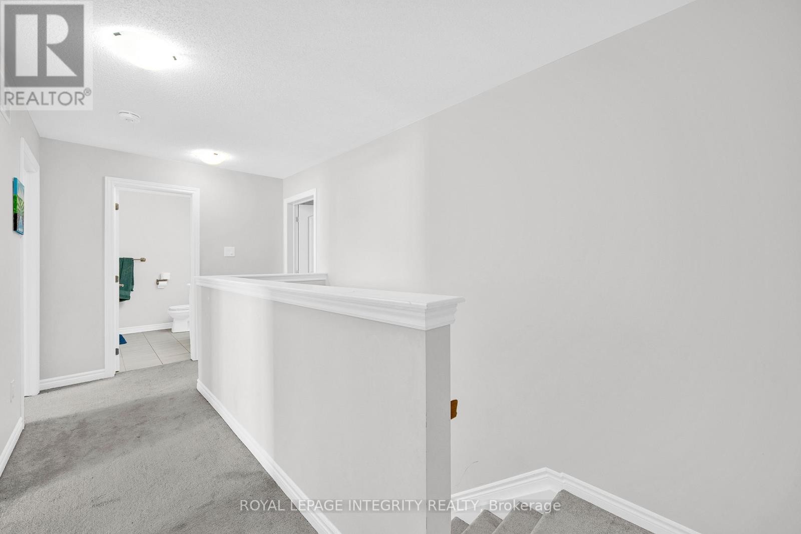 












16 FOCALITY CRESCENT

,
Ottawa,




Ontario
K1M0N3

