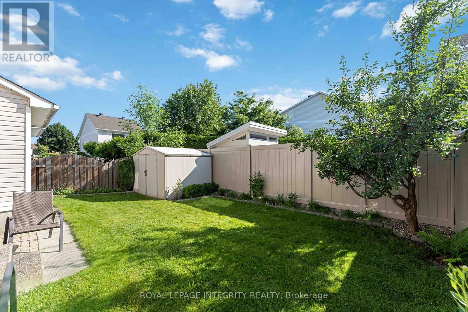 












7 WINDHURST DRIVE

,
Ottawa,




Ontario
K2G6G6

