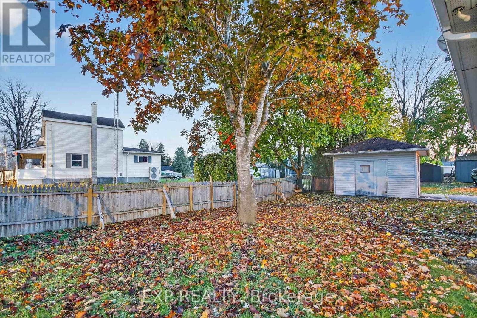 












41 HWY 5 W STREET

,
South Dundas,




Ontario
K0C1X0

