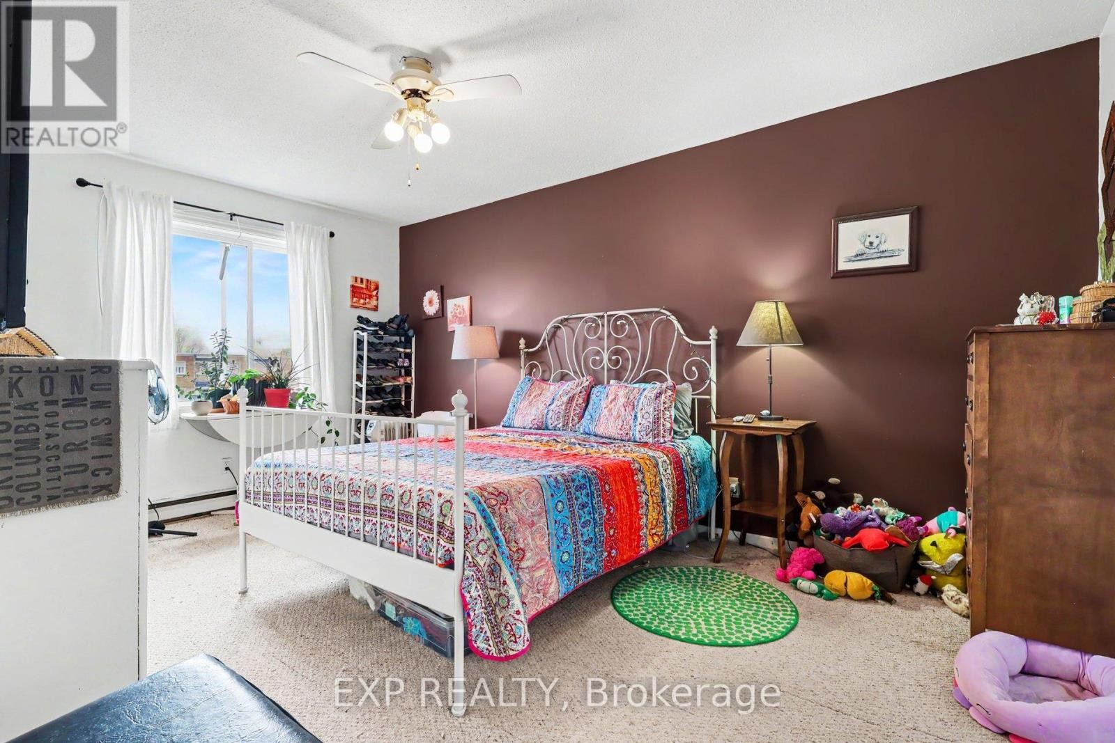 












405A - 2044 ARROWSMITH DRIVE

,
Ottawa,




Ontario
K1J7V8

