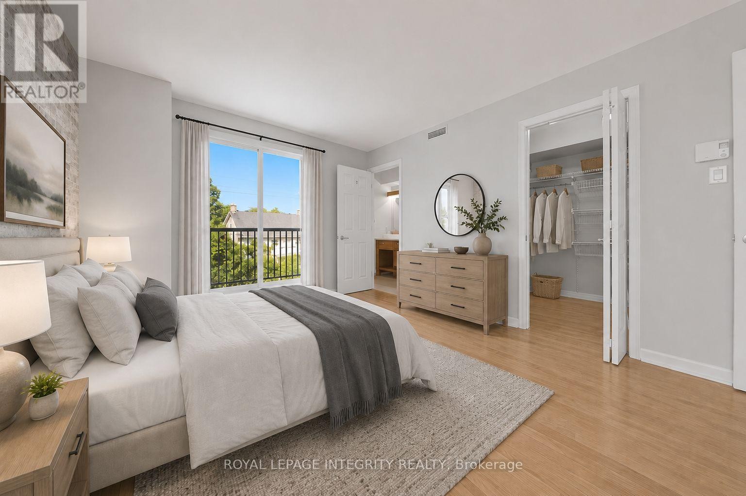 












PH5 - 939 NORTH RIVER ROAD

,
Ottawa,




Ontario
K1K3V2

