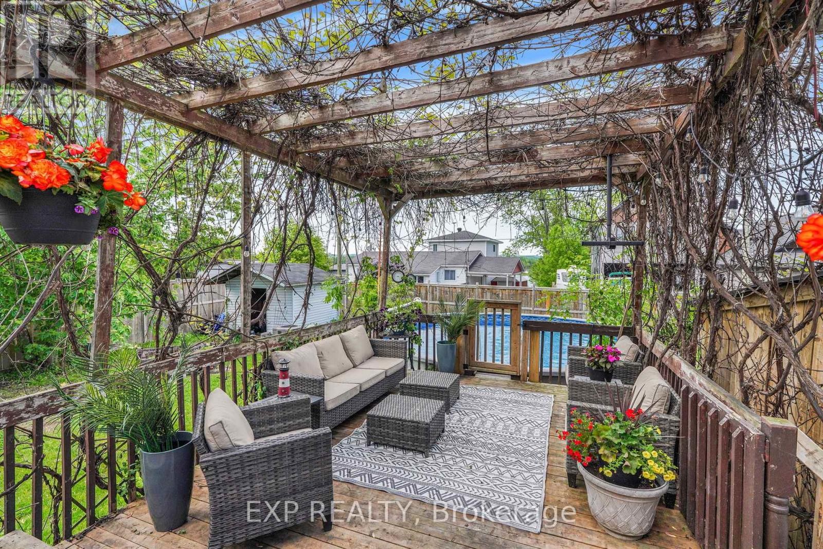 












3545 PRINCIPALE STREET

,
Alfred and Plantagenet,




Ontario
K0A3K0

