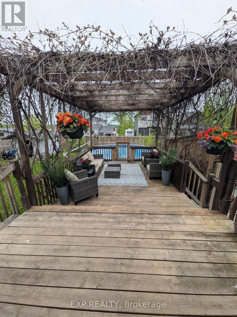 












3545 PRINCIPALE STREET

,
Alfred and Plantagenet,




Ontario
K0A3K0

