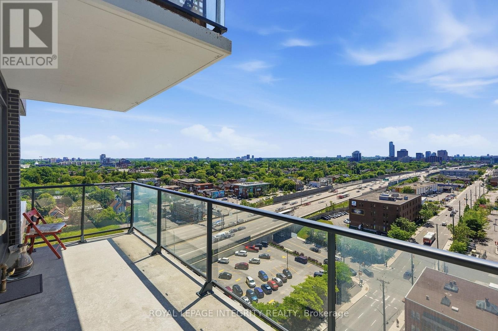 












1203 - 203 CATHERINE STREET

,
Ottawa,




Ontario
K2P1J5

