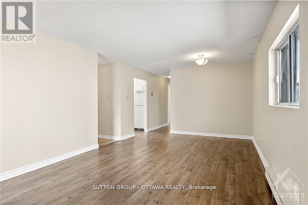 












244 WESTHAVEN CRESCENT

,
Ottawa,




Ontario
K1Z7G3


