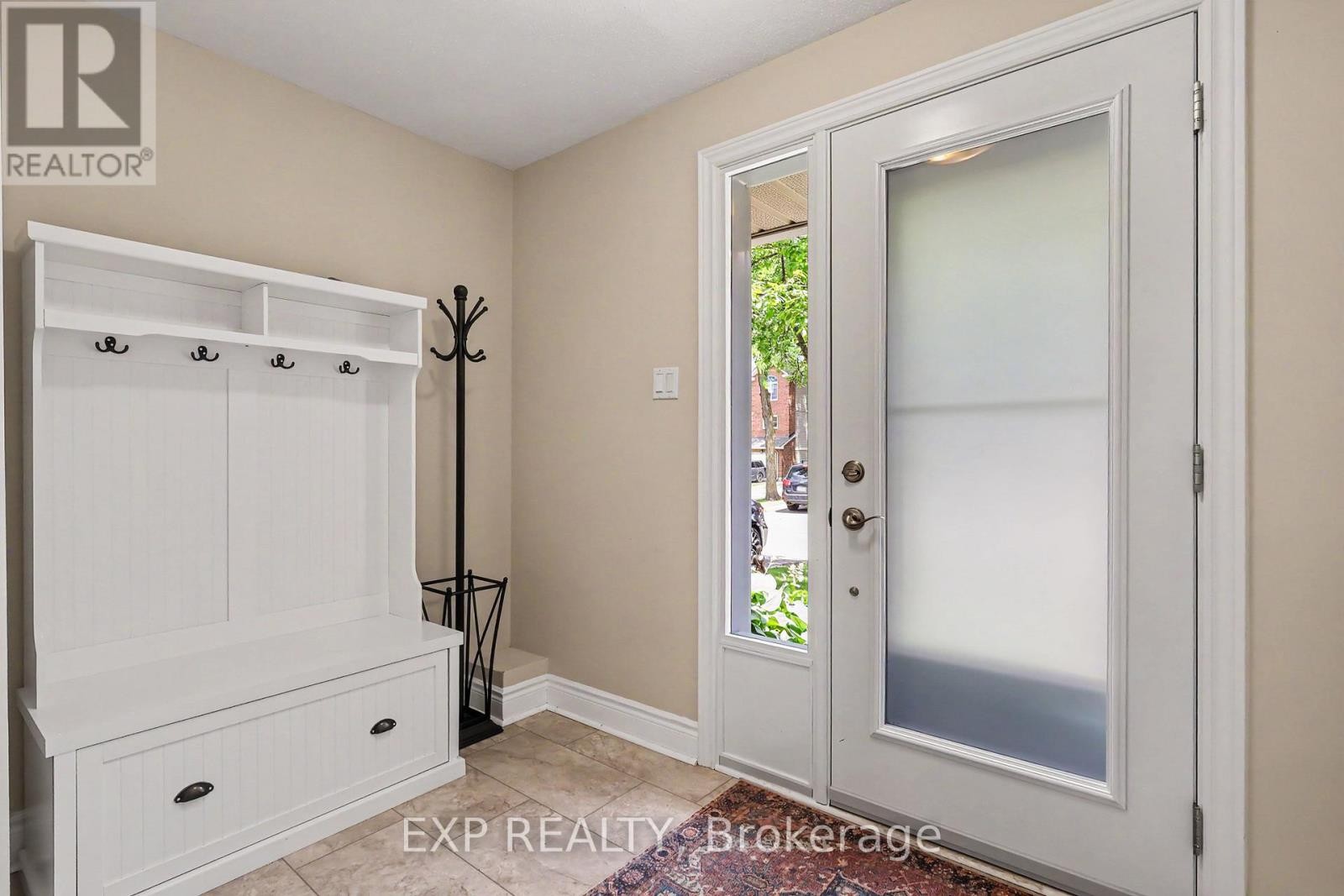 












25 - 1856 SUMMERFIELDS CRESCENT

,
Ottawa,




Ontario
K1C7B7

