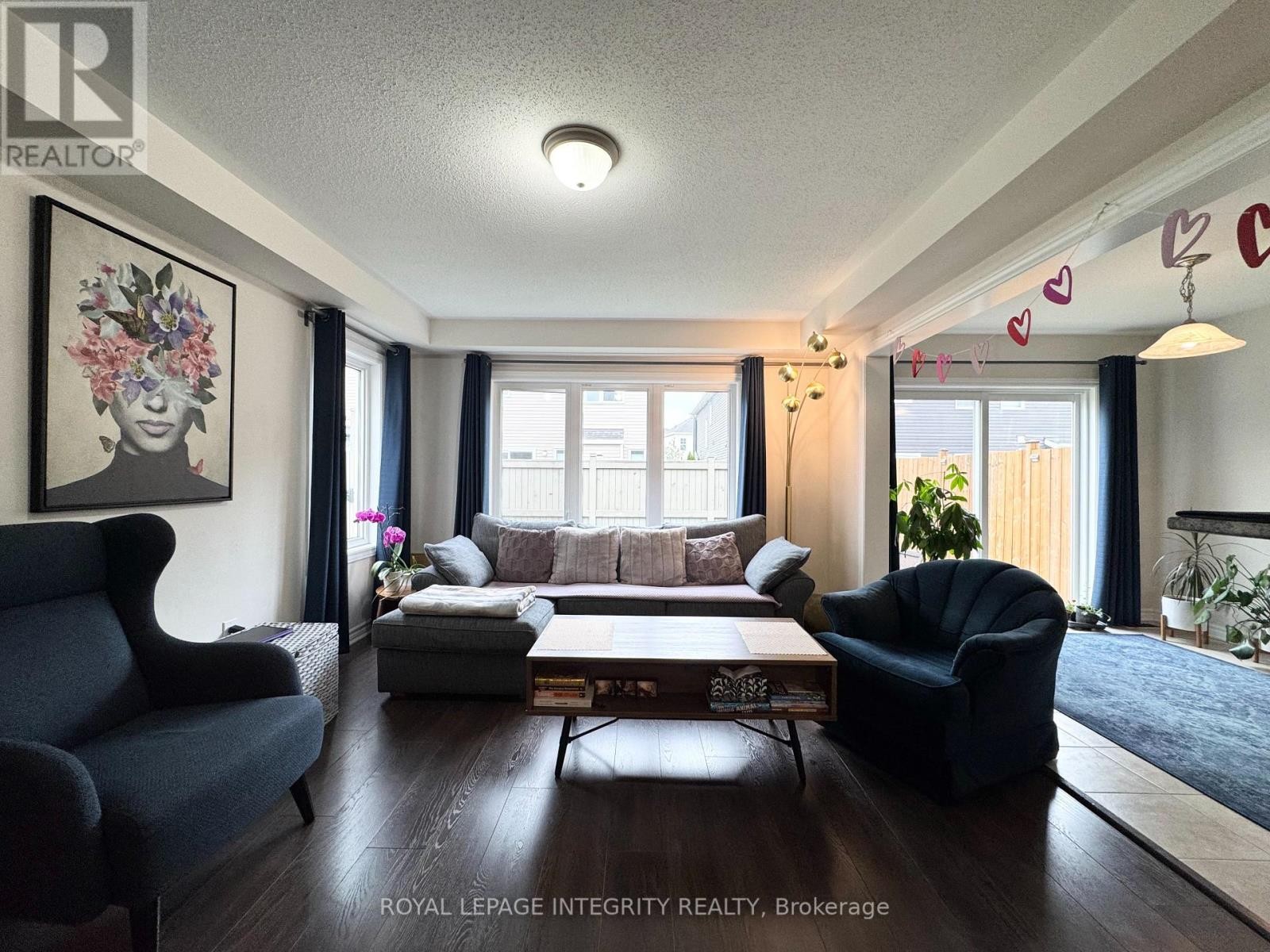 












3580 RIVER RUN AVENUE

,
Ottawa,




Ontario
K2J6J7

