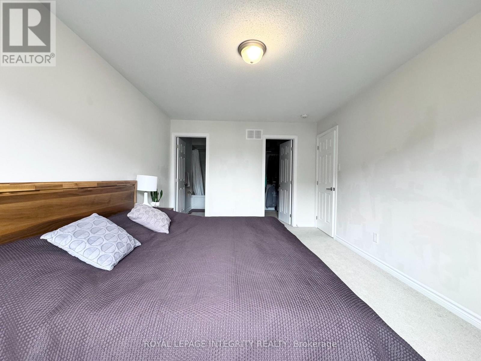 












3580 RIVER RUN AVENUE

,
Ottawa,




Ontario
K2J6J7

