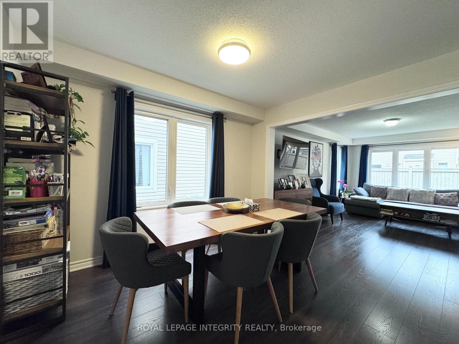 












3580 RIVER RUN AVENUE

,
Ottawa,




Ontario
K2J6J7

