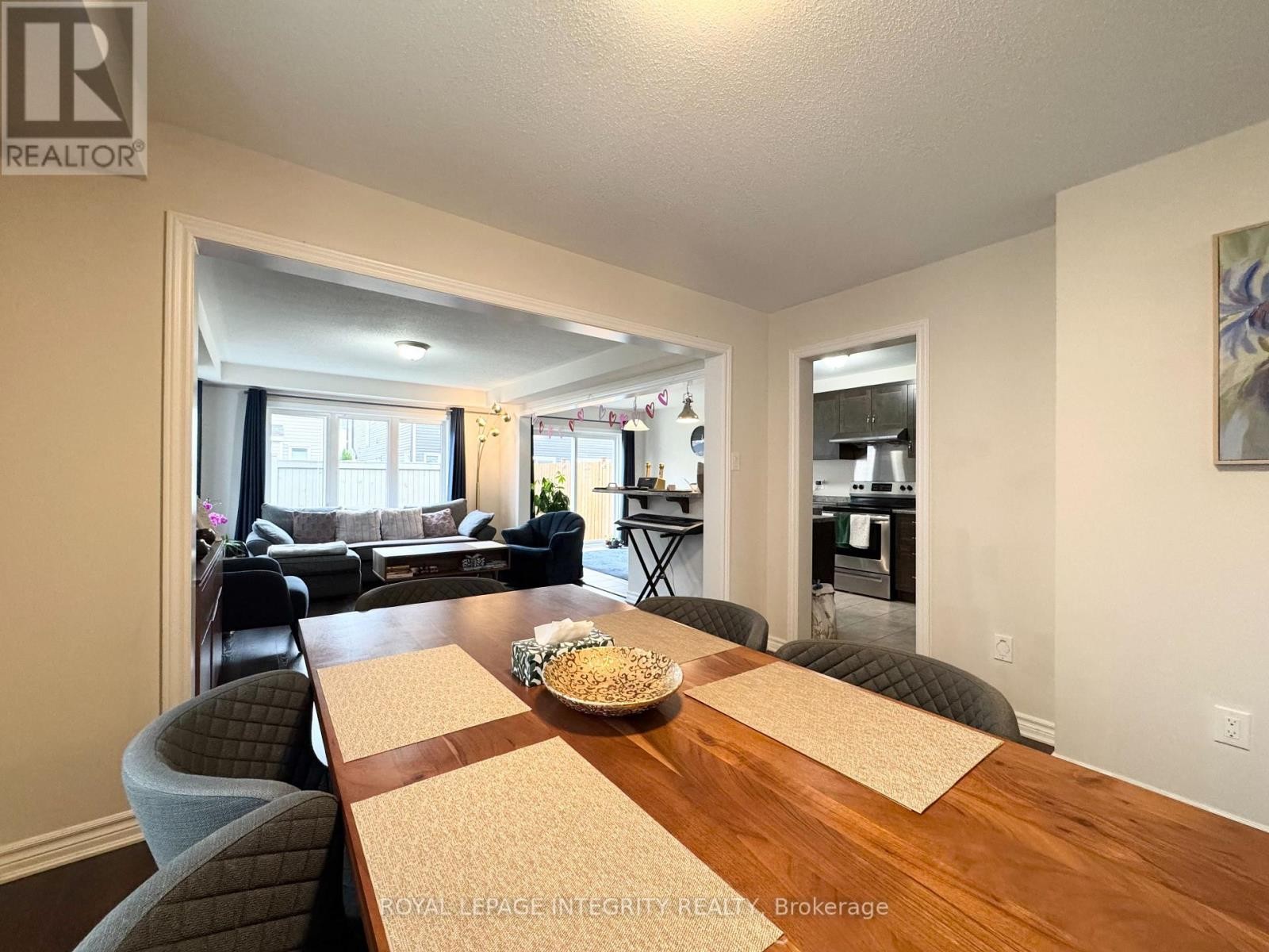 












3580 RIVER RUN AVENUE

,
Ottawa,




Ontario
K2J6J7

