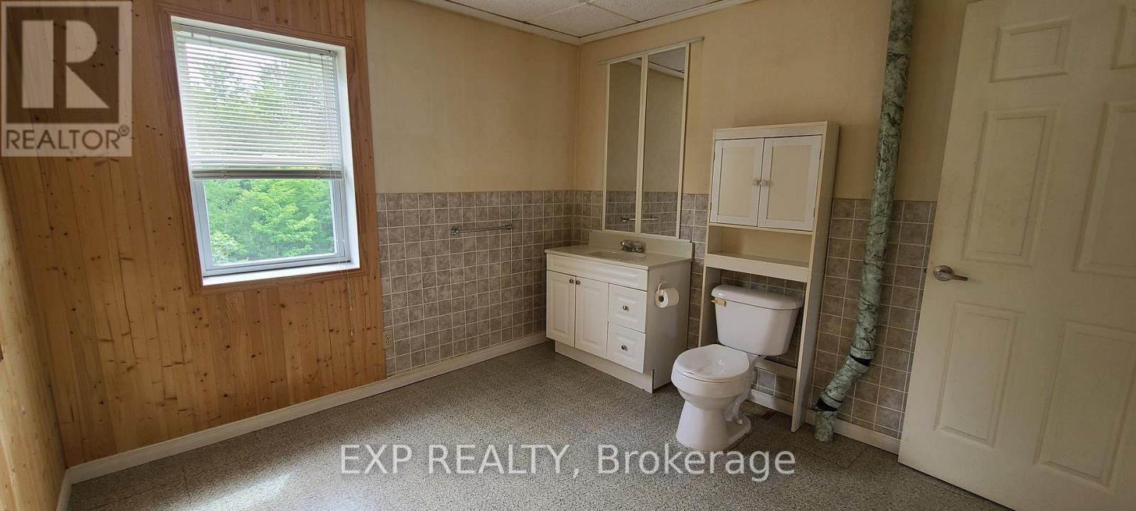 












3620 CARRIERE ROAD

,
Alfred and Plantagenet,




Ontario
K0B1A0

