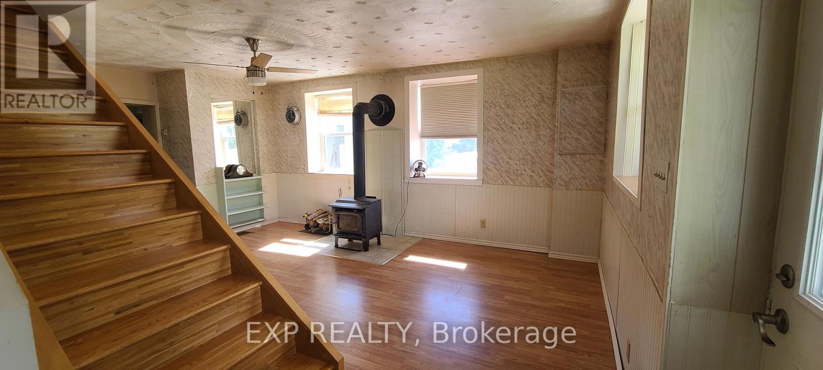 












3620 CARRIERE ROAD

,
Alfred and Plantagenet,




Ontario
K0B1A0

