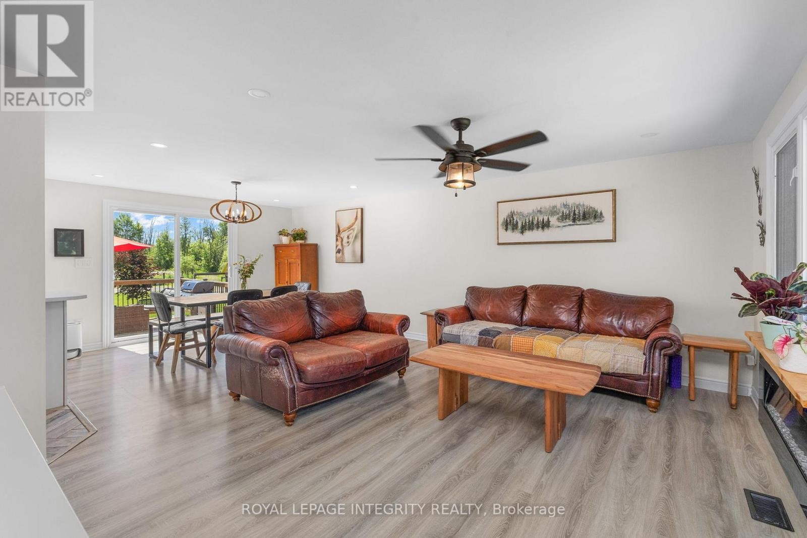 












4228 O'NEIL ROAD

,
Ottawa,




Ontario
K0A1B0

