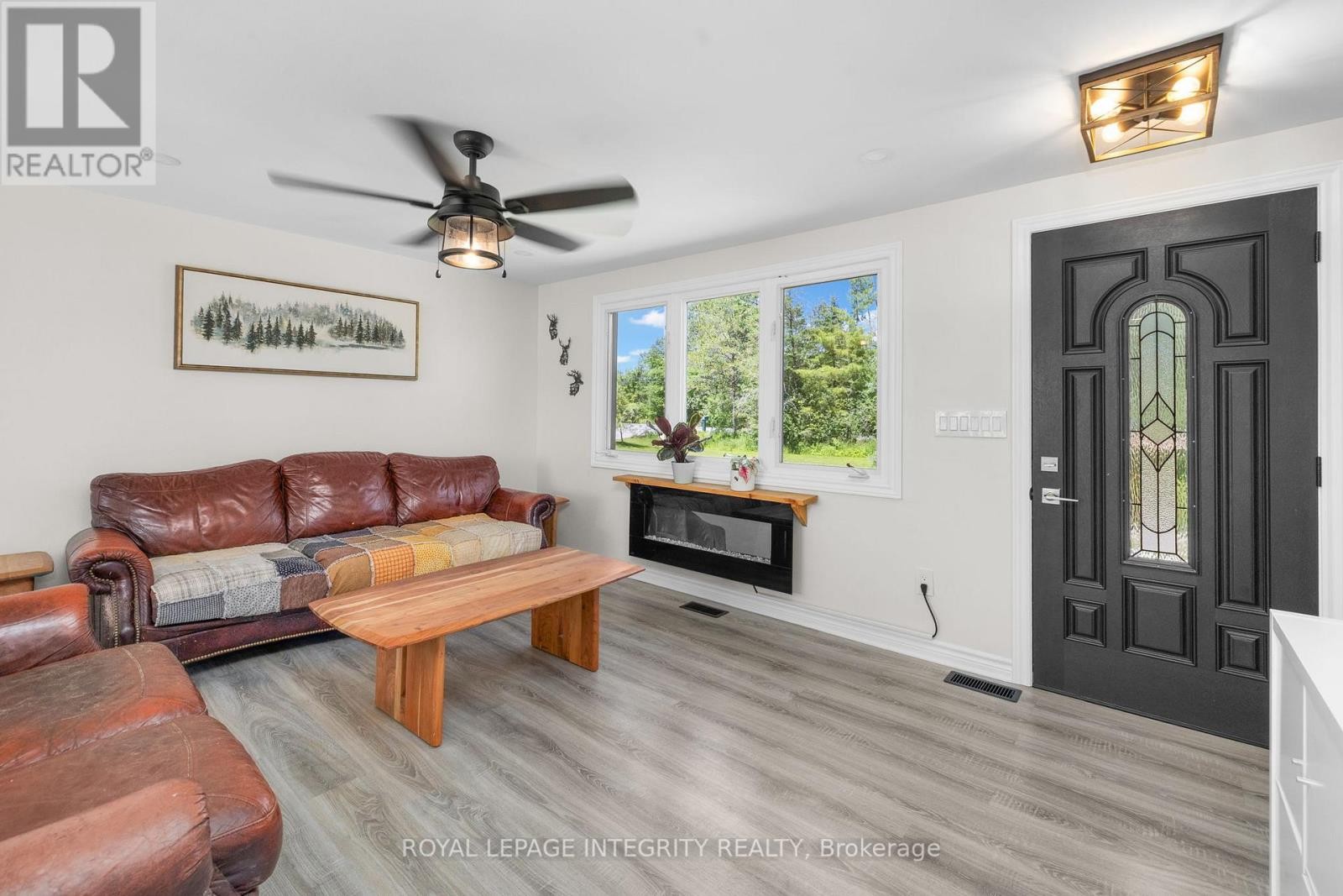 












4228 O'NEIL ROAD

,
Ottawa,




Ontario
K0A1B0

