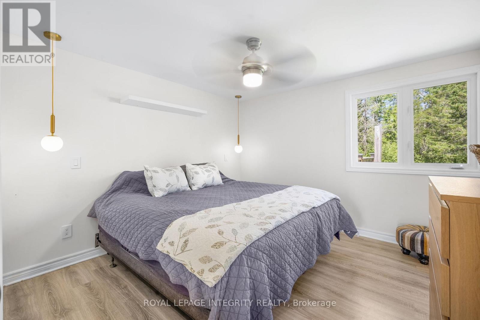 












4228 O'NEIL ROAD

,
Ottawa,




Ontario
K0A1B0

