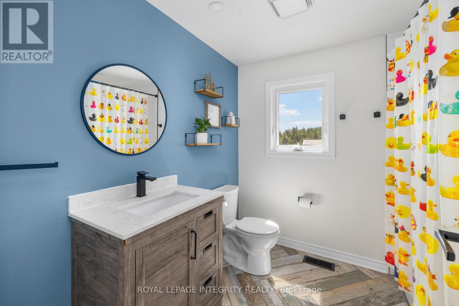 












4228 O'NEIL ROAD

,
Ottawa,




Ontario
K0A1B0

