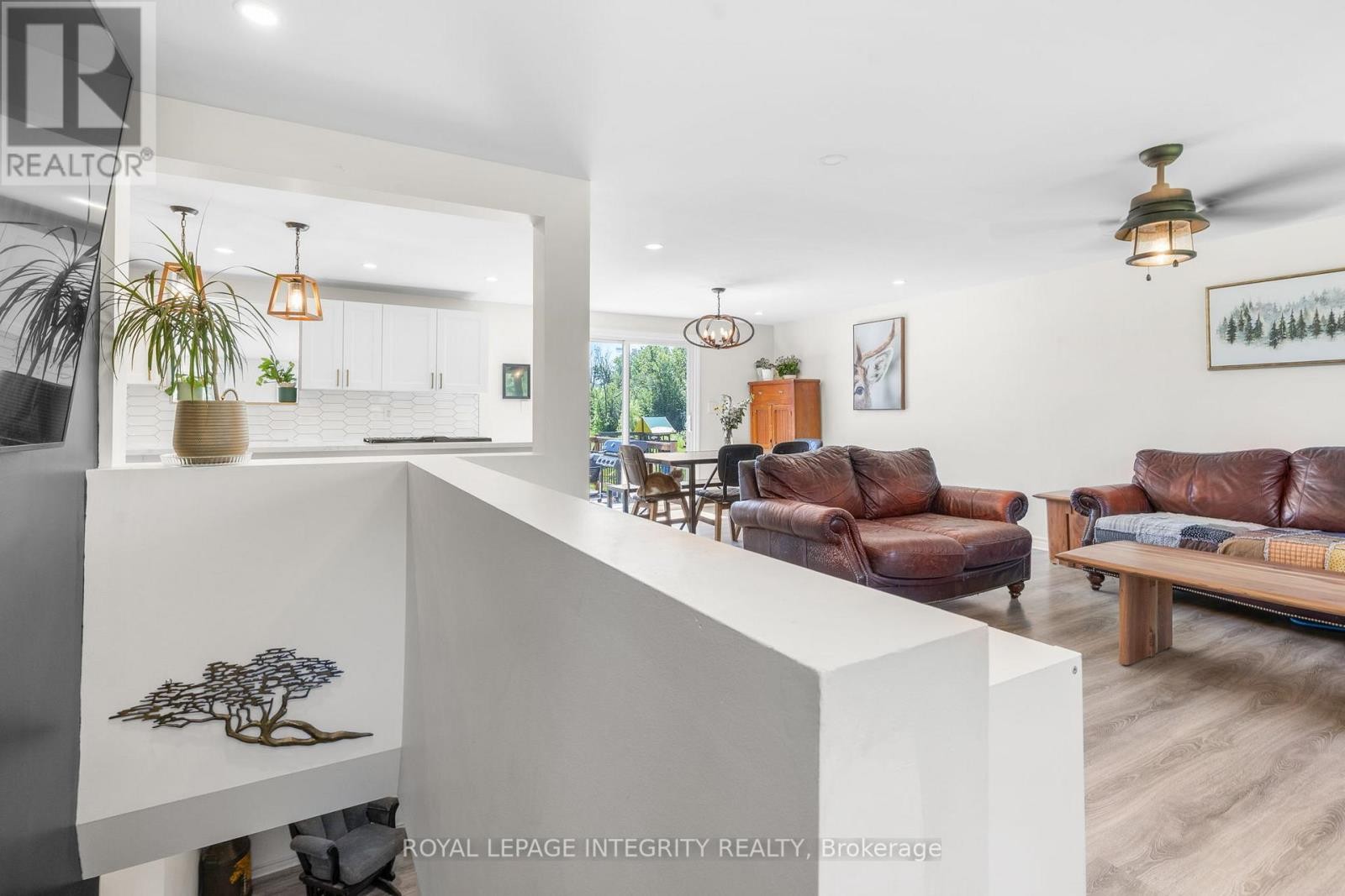 












4228 O'NEIL ROAD

,
Ottawa,




Ontario
K0A1B0

