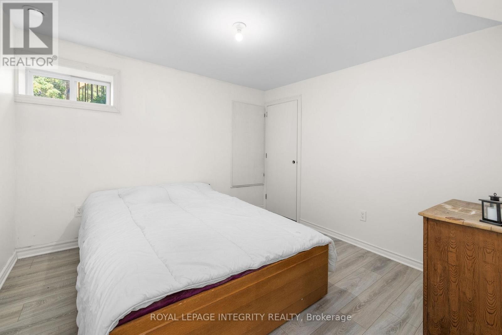 












4228 O'NEIL ROAD

,
Ottawa,




Ontario
K0A1B0

