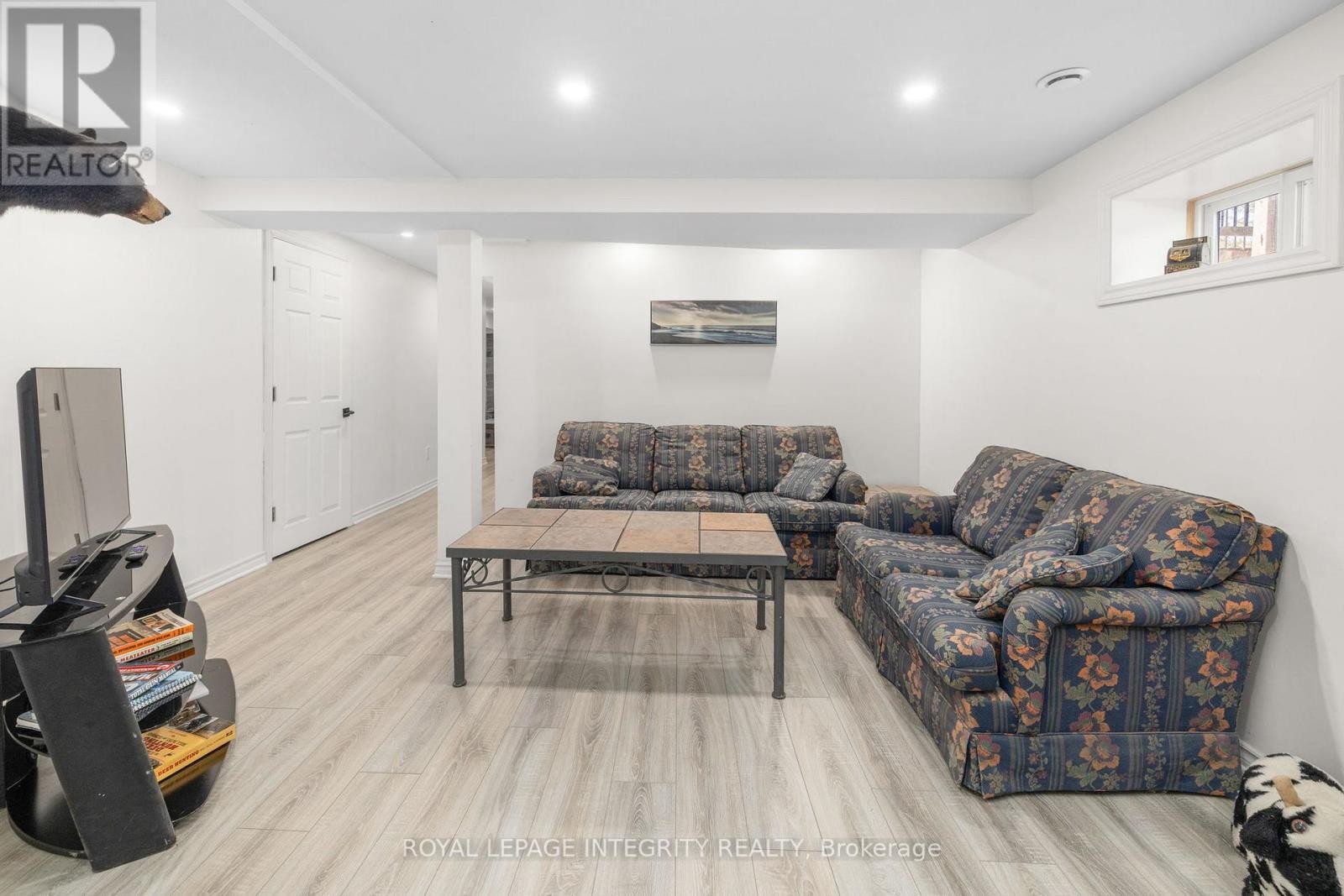 












4228 O'NEIL ROAD

,
Ottawa,




Ontario
K0A1B0

