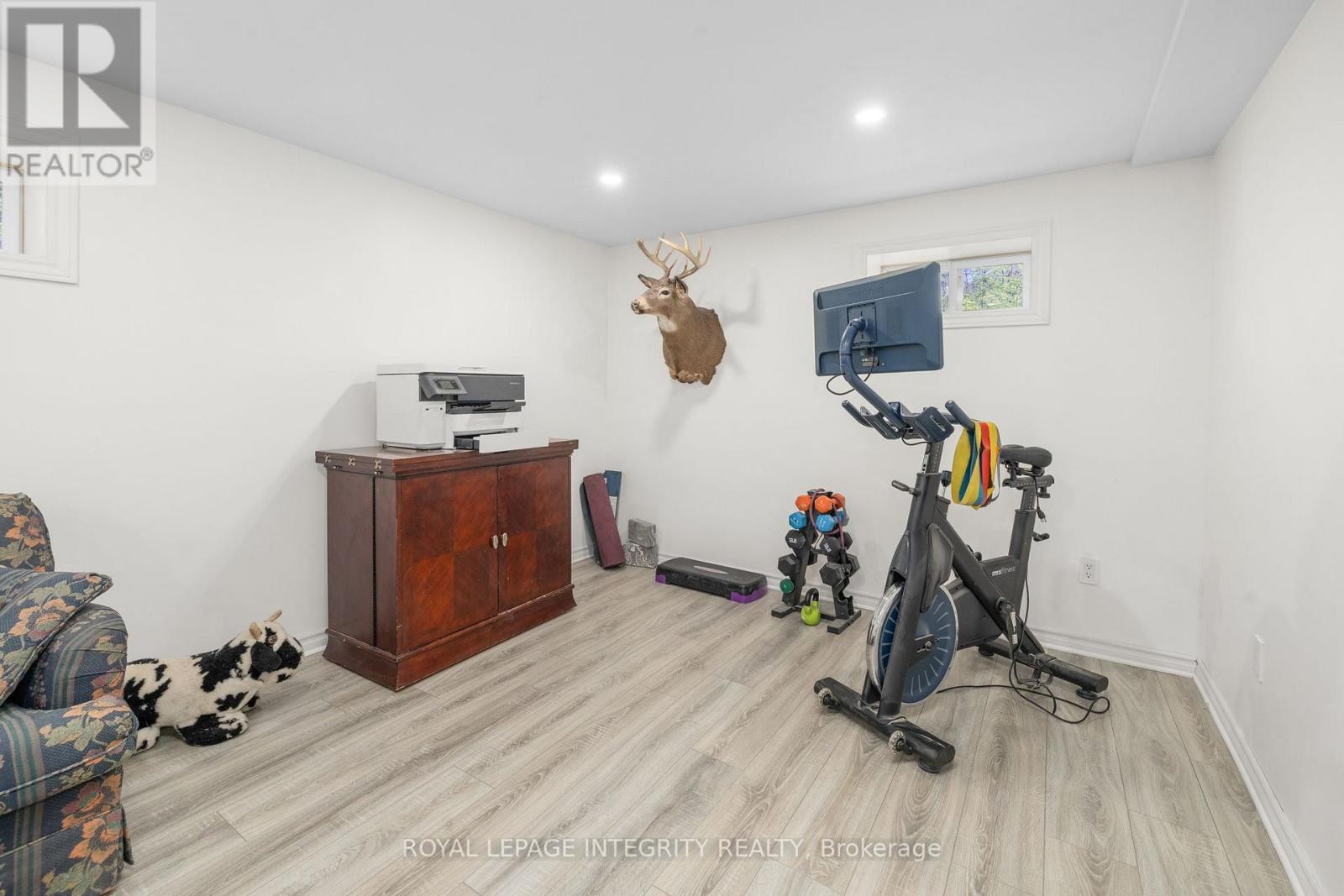 












4228 O'NEIL ROAD

,
Ottawa,




Ontario
K0A1B0

