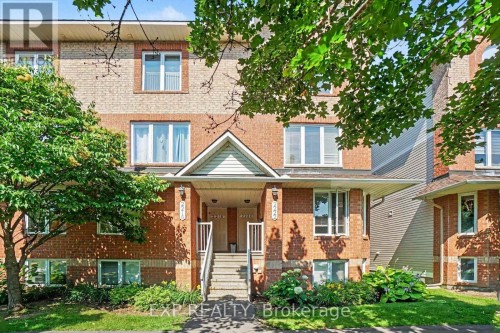 2 Bedroom with 2 Ensuites, Upper End Unit Condo.